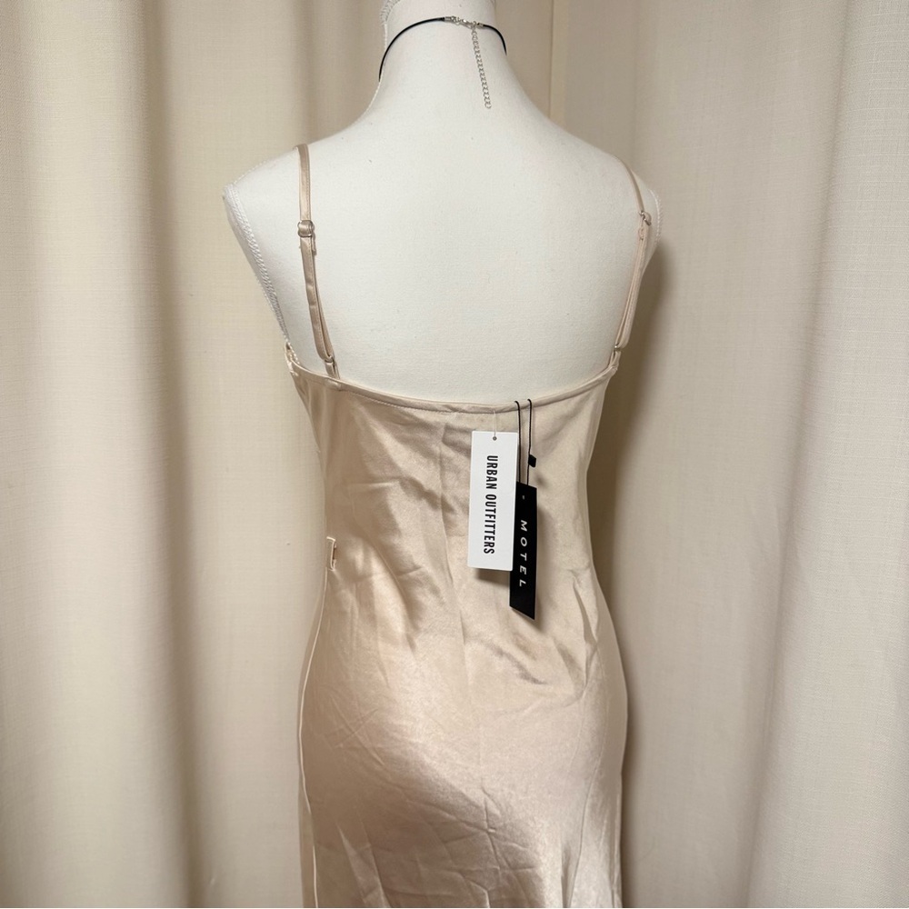 Motel Rocks Cream Maxi Dress - Picture 6 of 9